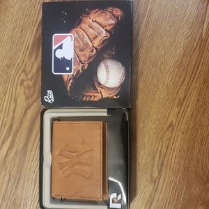 YANKEES LEATHER WALLET MLB AUTHENTIC